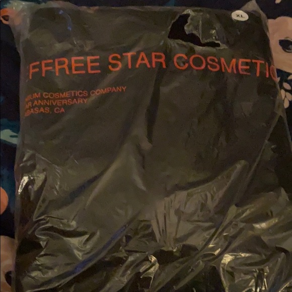 Jeffree Star x Shane Dawson Bundle - Picture 2 of 7
